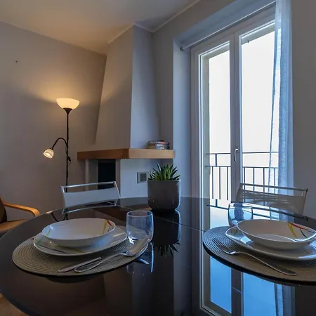 Mamma Ciccia - Sunset Balcony Lägenhet Abbadia Lariana