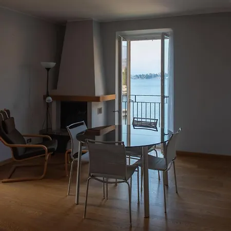 Apartament Mamma Ciccia - Sunset Balcony Abbadia Lariana