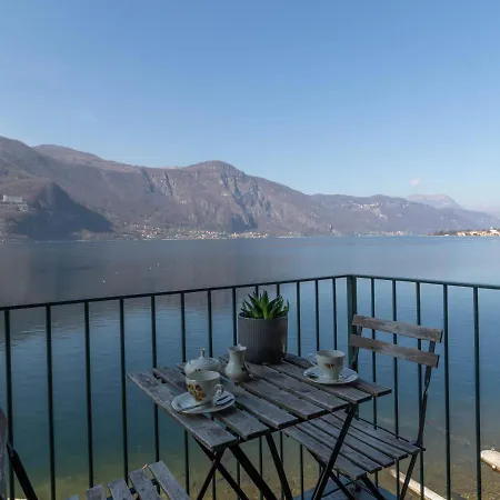 Mamma Ciccia - Sunset Balcony